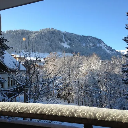 Ideally Located Charming Apartamento *
